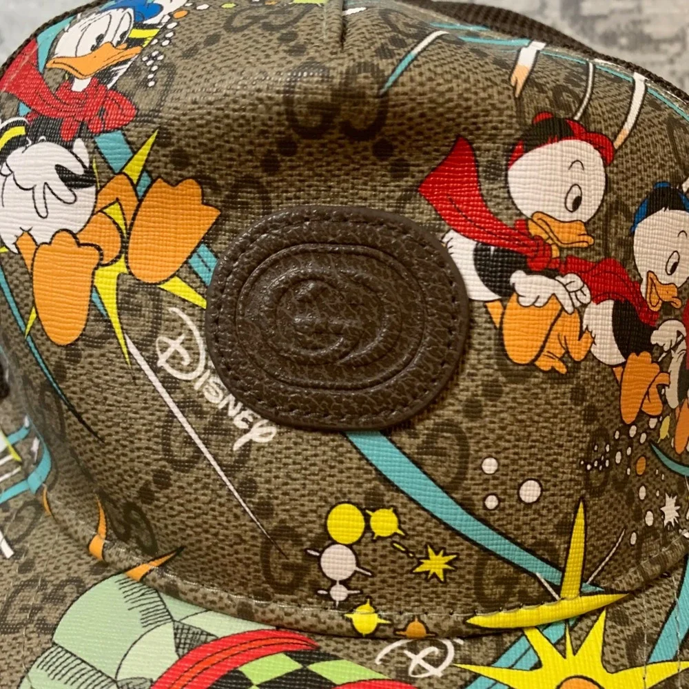 Gucci x Disney Donald Duck GG Supreme Hat Unisex Brown Excellent Made in Italy